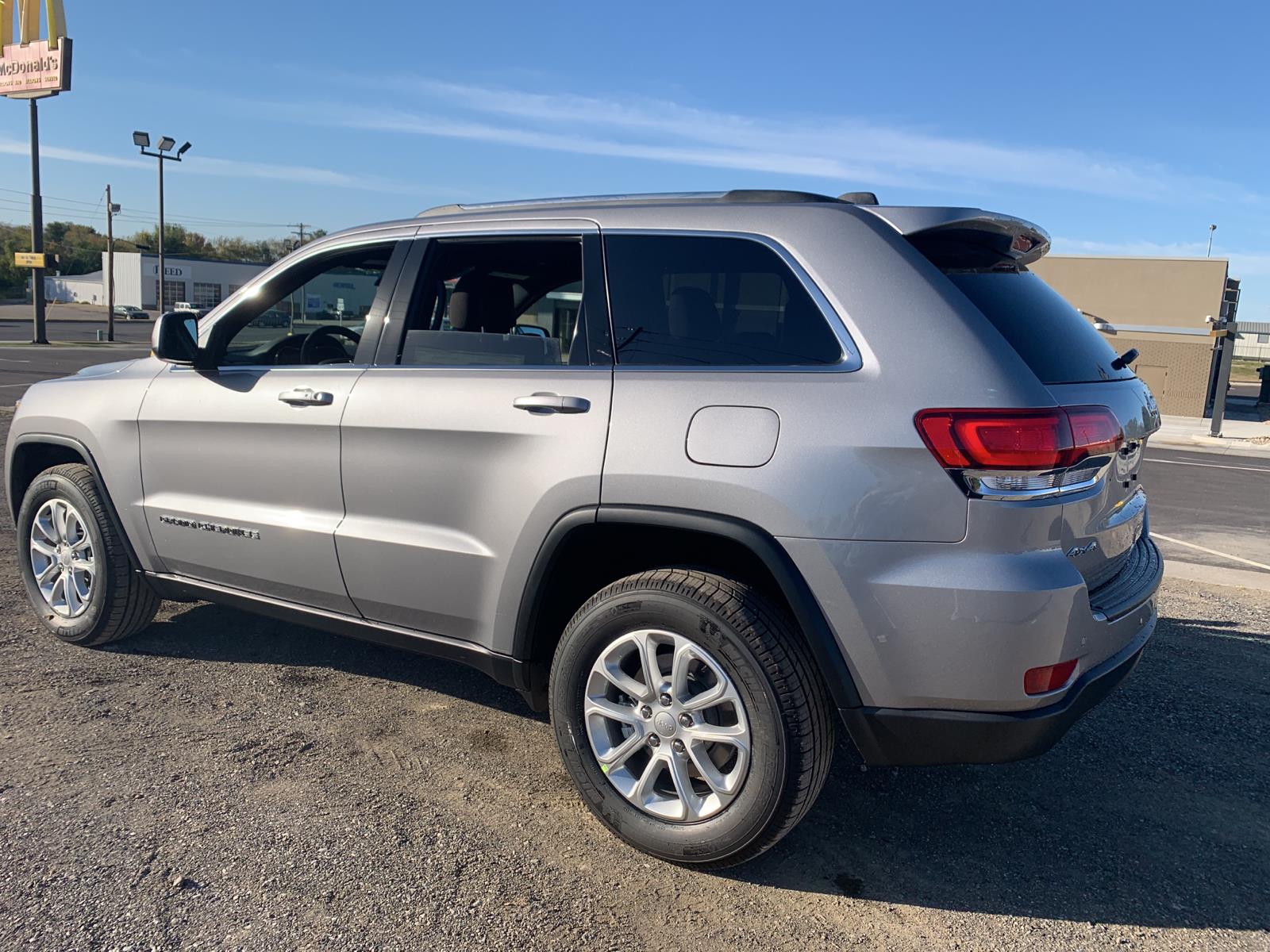 New 2021 Jeep Grand Cherokee Laredo E Four Wheel Drive Sport Utility