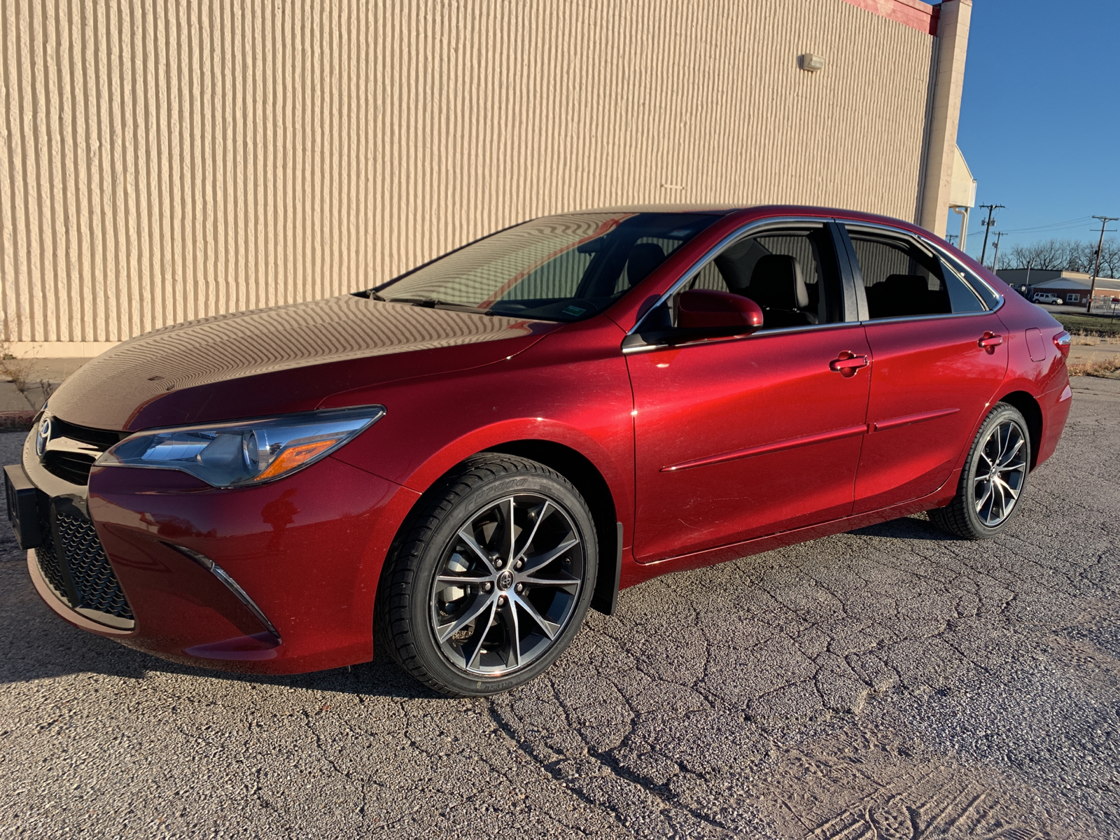 Pre-Owned 2017 Toyota Camry XSE Front Wheel Drive Sedan