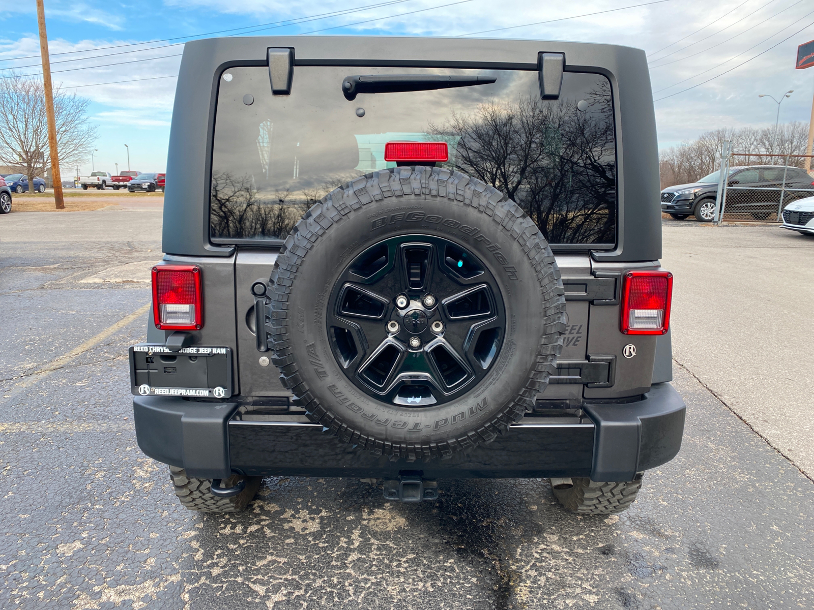 Certified Pre-Owned 2017 Jeep Wrangler Unlimited Willys Wheeler Sport ...