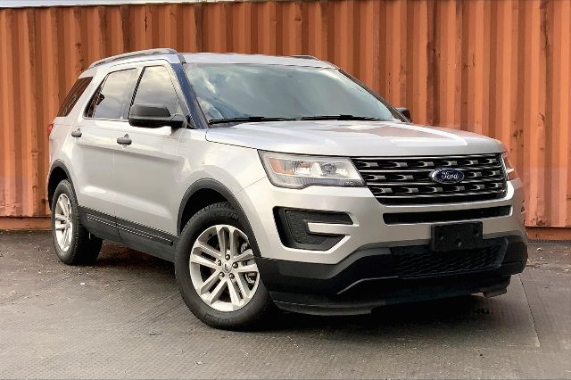 Pre-Owned 2017 Ford Explorer Base Front Wheel Drive Sport Utility