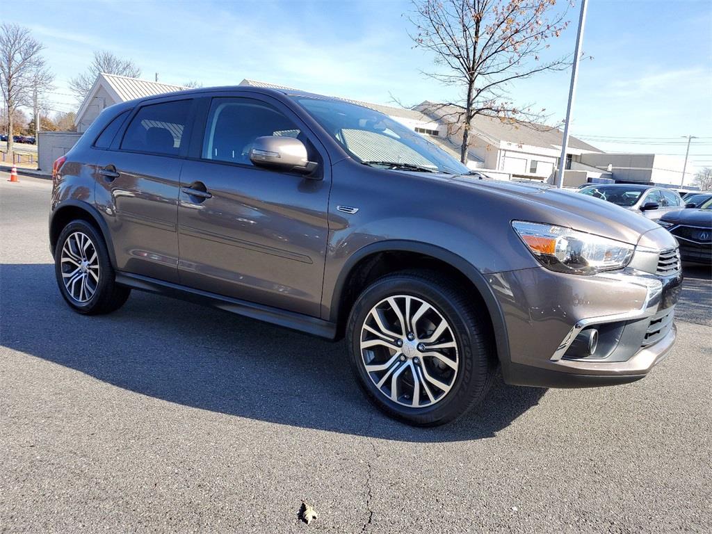 Pre-Owned 2016 Mitsubishi Outlander Sport 2.0 ES Front ...